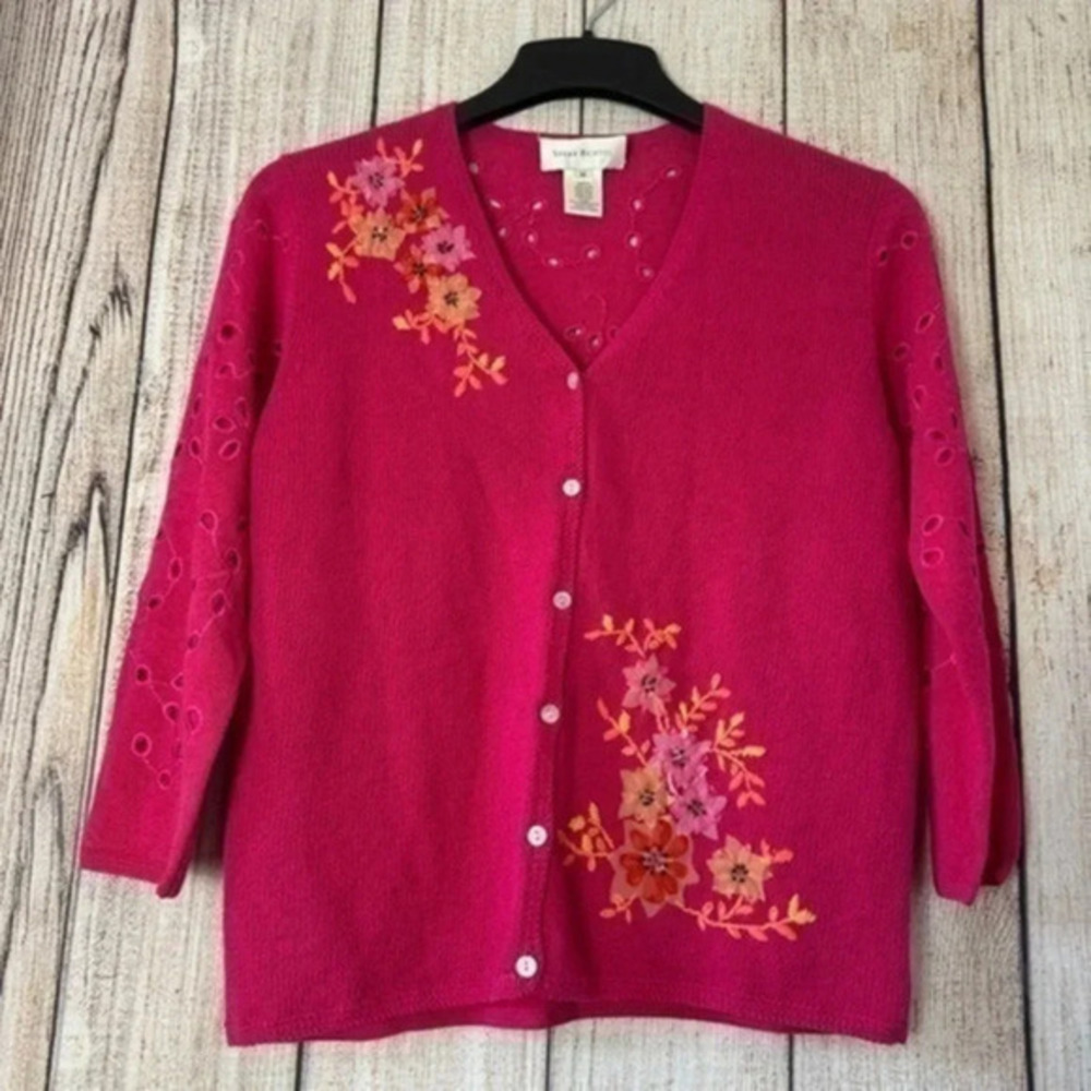 Susan Bristol Womens Floral Cardigan Sweater size medium